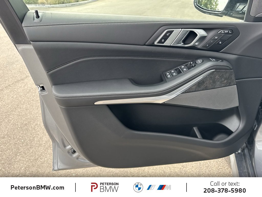 New 2026 BMW X7 xDrive40i w/ M Sport Package image 15