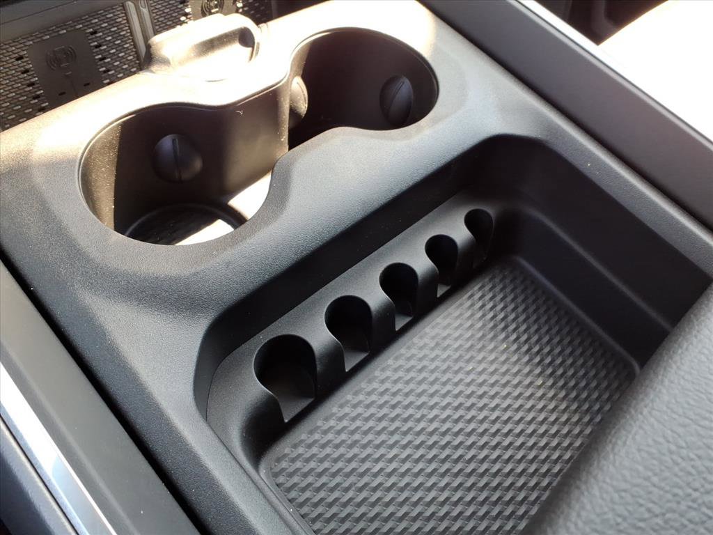 New 2026 RAM 2500 Laramie AWD/4WD image 33