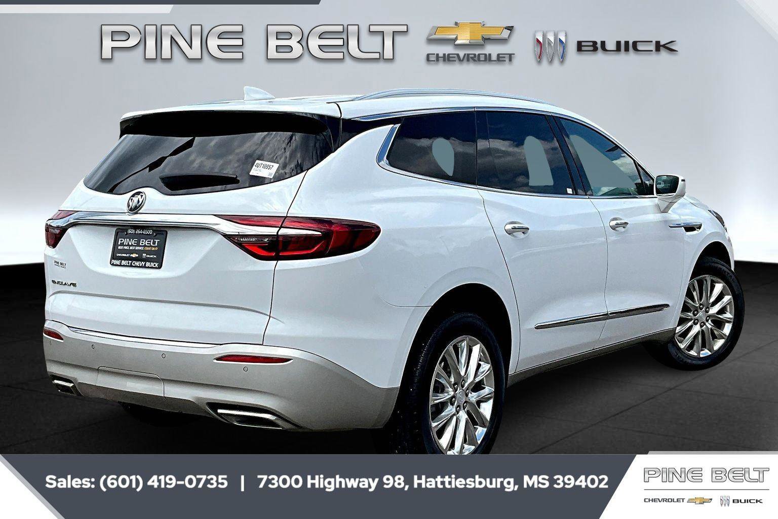Used 2020 Buick Enclave Essence image 11