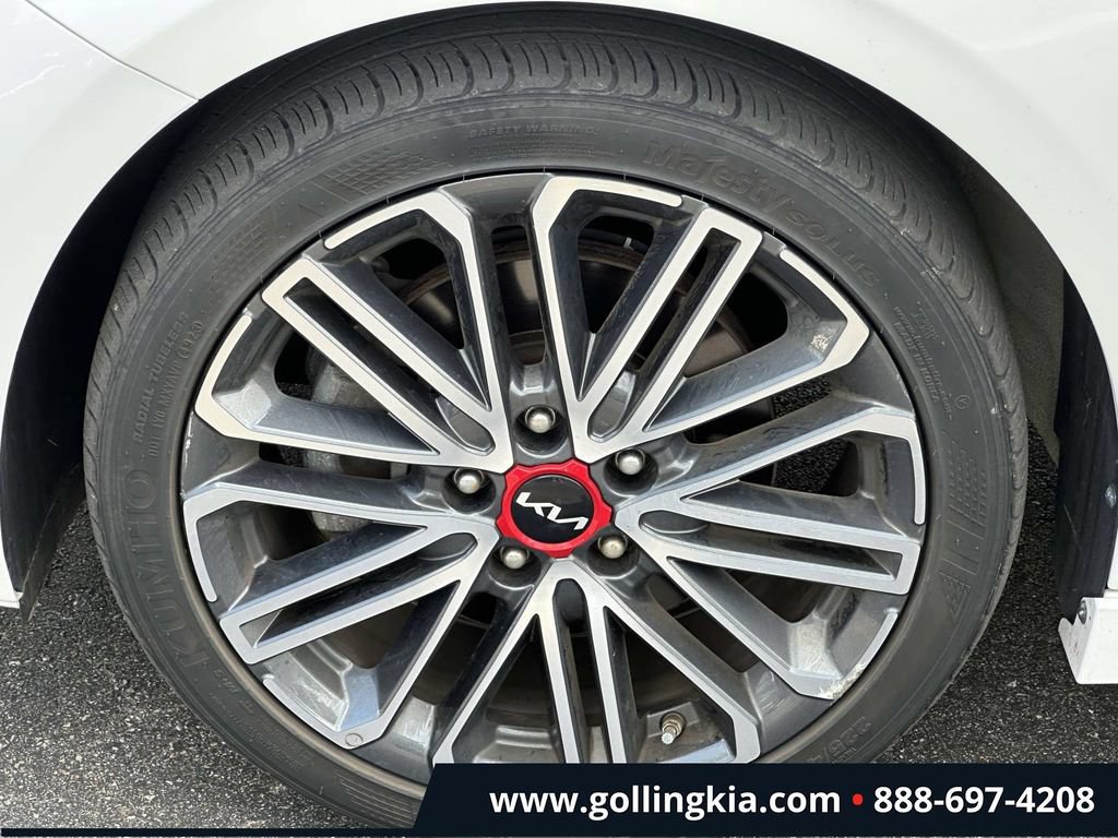 Certified 2023 Kia Forte GT w/ GT2 Package FWD image 7