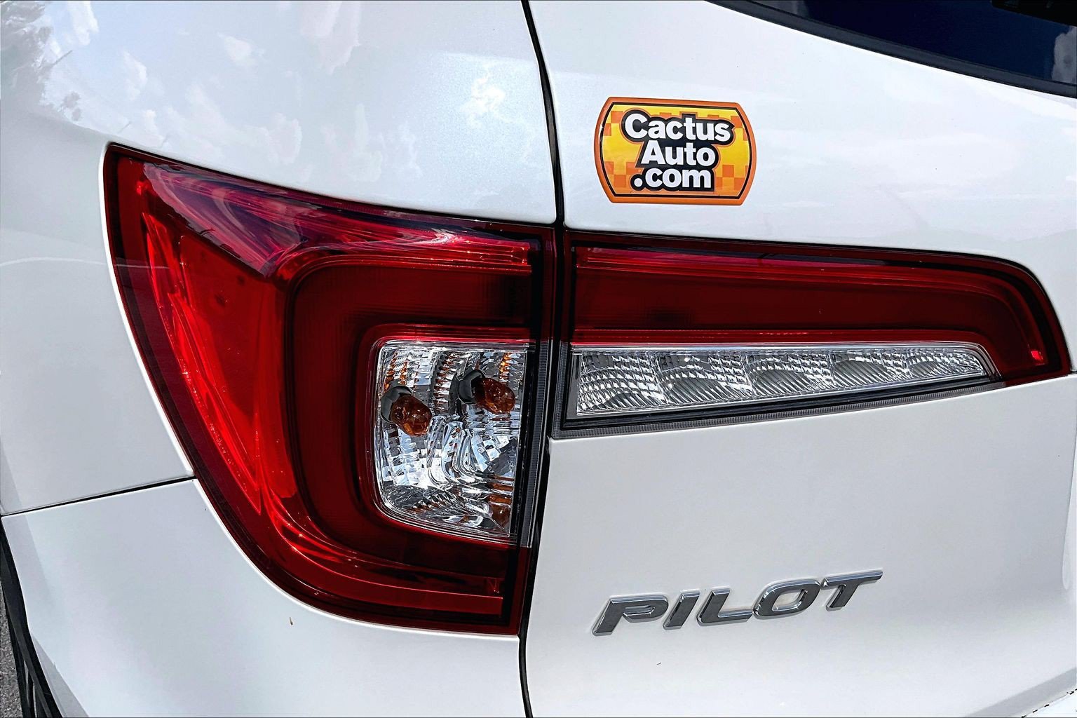 Used 2019 Honda Pilot Touring image 32