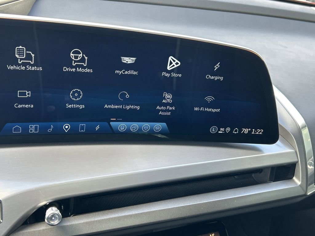 New 2026 Cadillac Vistiq Platinum image 22