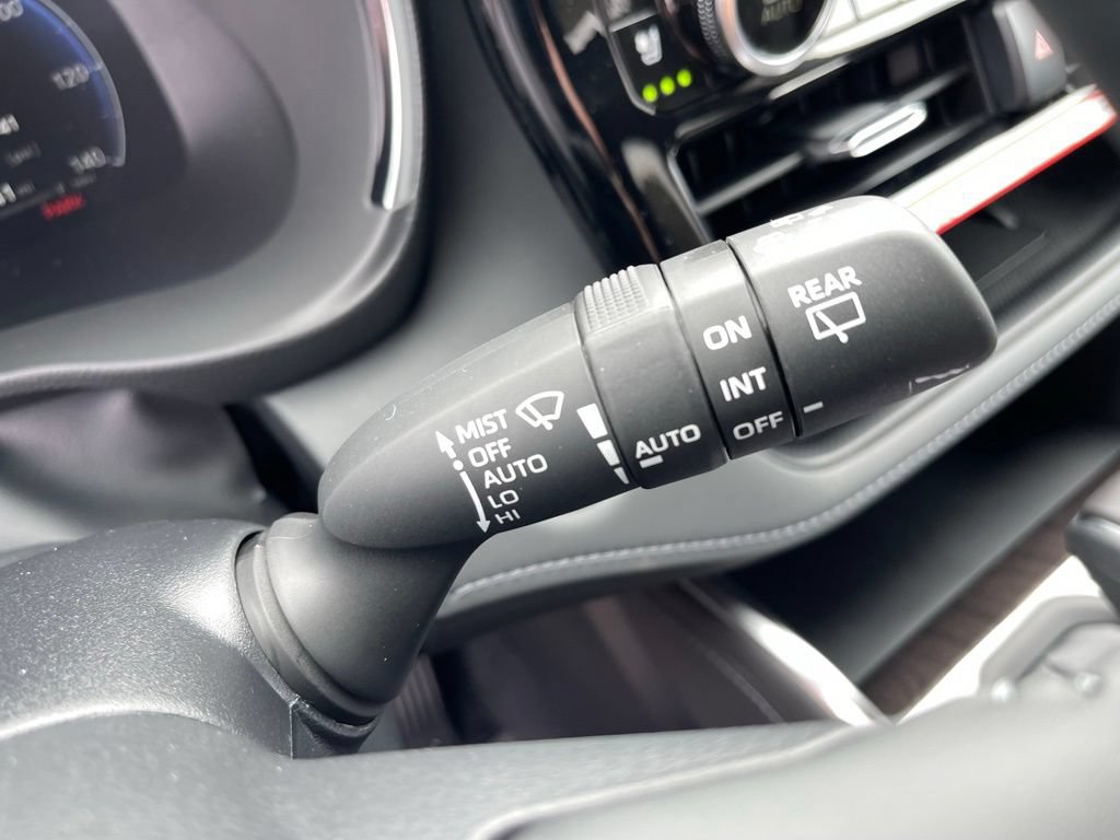 New 2026 Toyota Highlander Platinum AWD/4WD image 31
