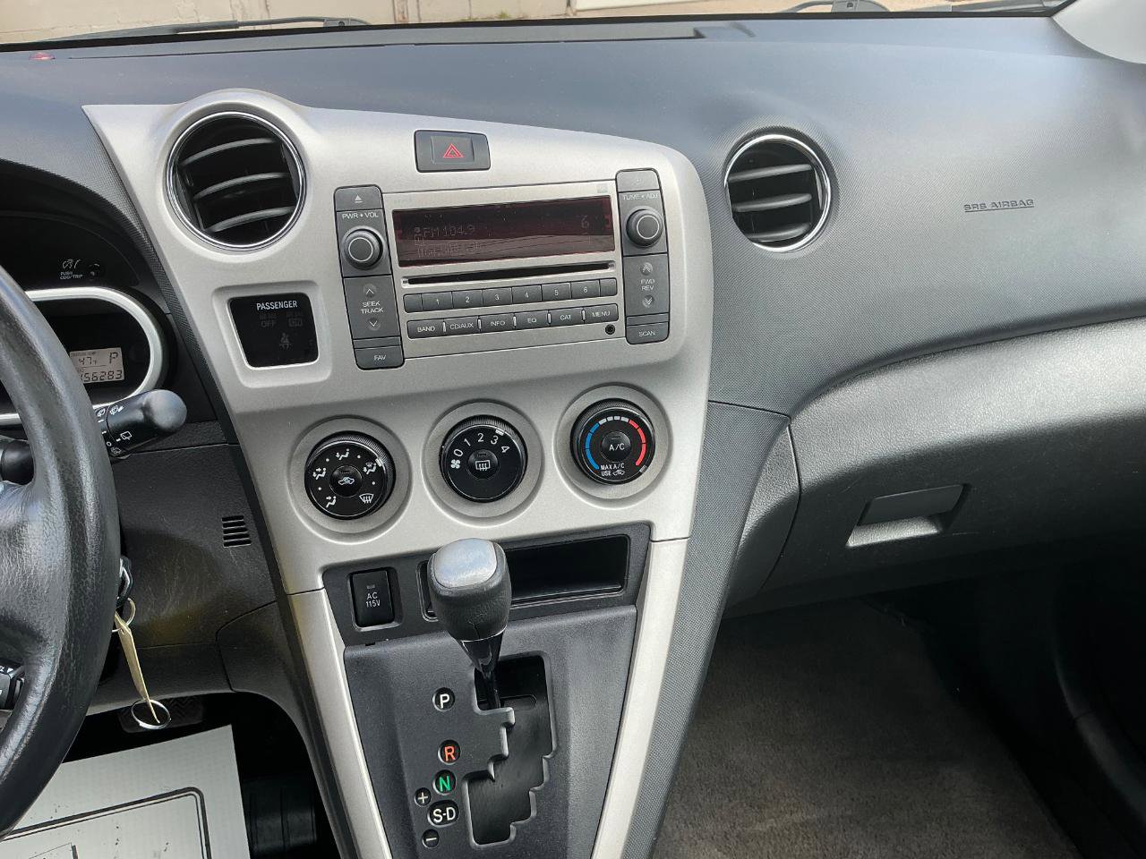 Used 2009 Pontiac Vibe GT image 20