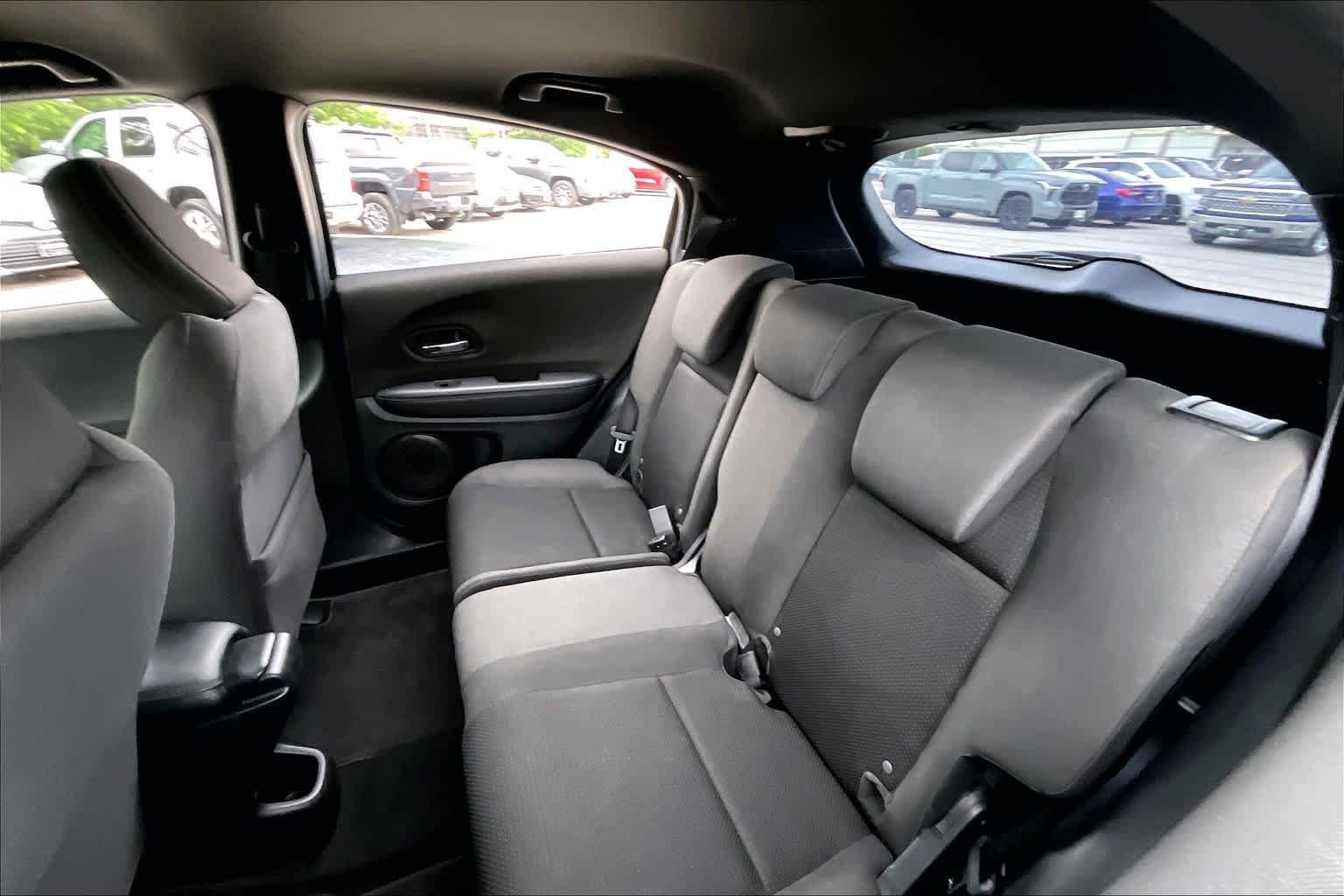 Used 2020 Honda HR-V Sport image 20