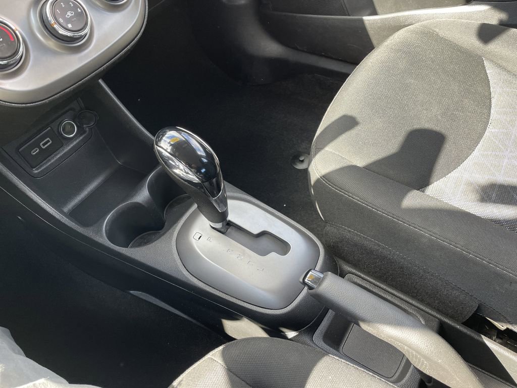Used 2021 Chevrolet Spark LS image 20