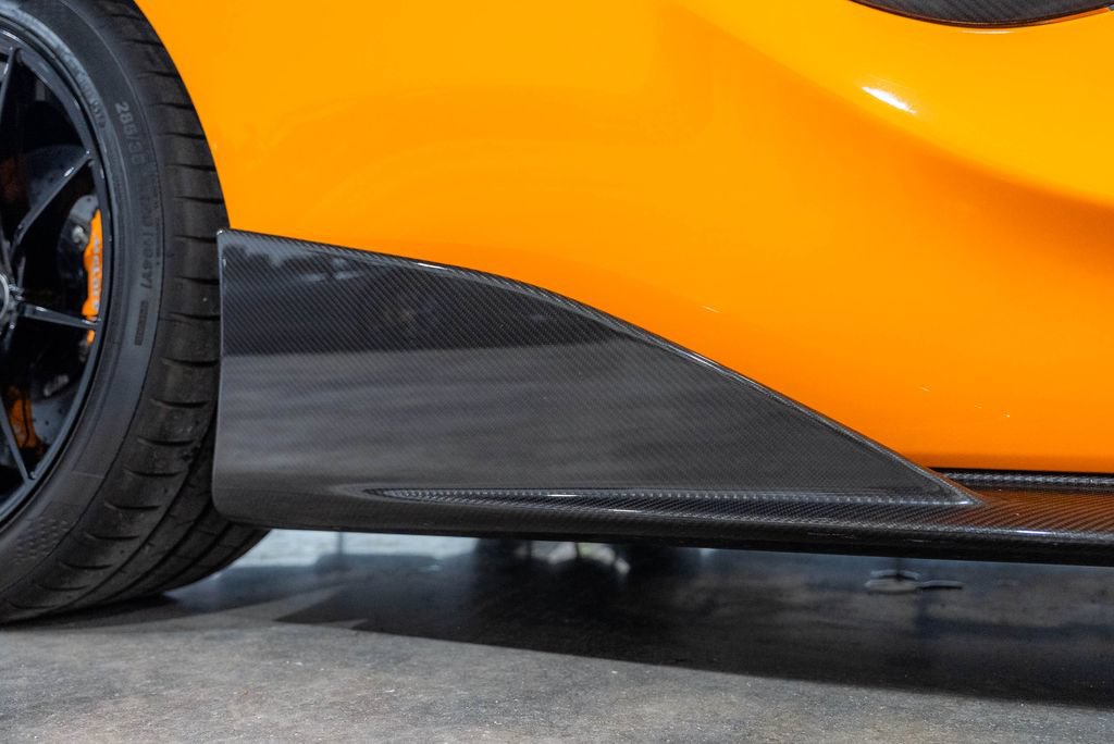 Used 2019 McLaren 600LT RWD image 85