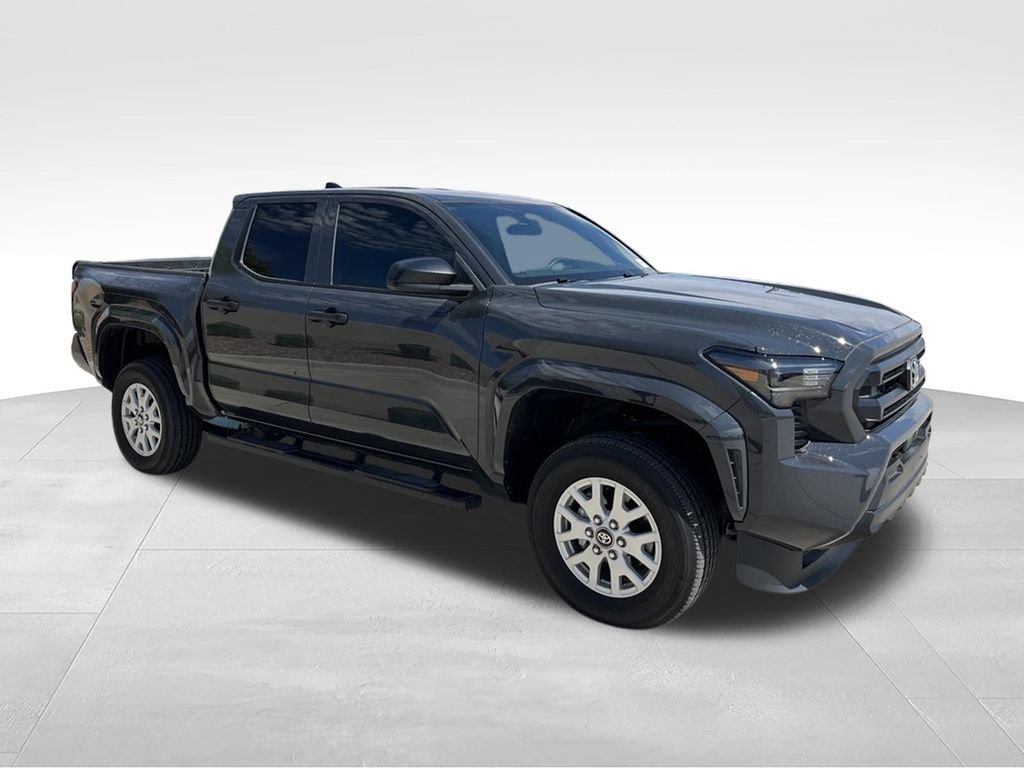 Used 2025 Toyota Tacoma SR RWD image 4