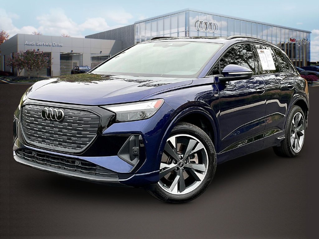 Used 2024 Audi Q4 e-tron Premium Plus AWD/4WD image 3