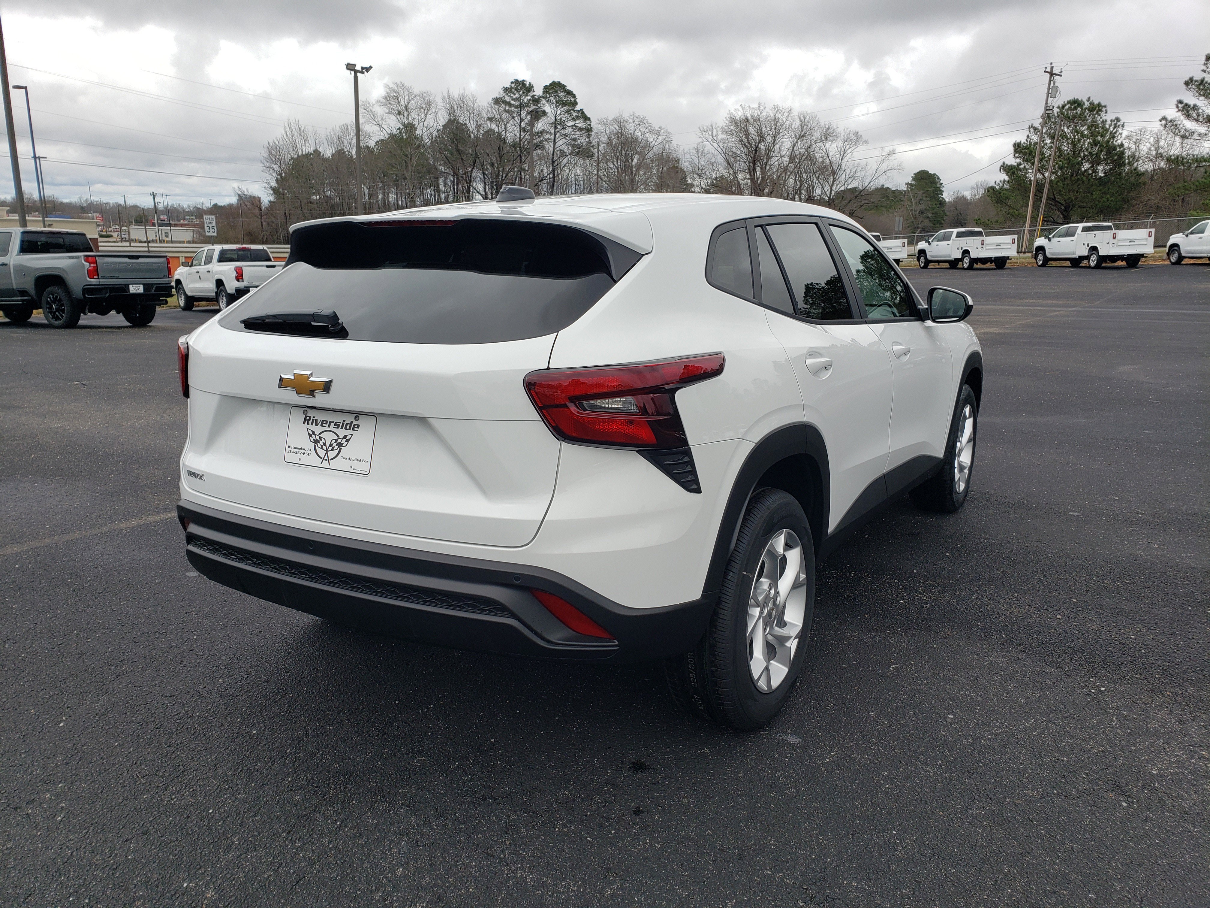 New 2026 Chevrolet Trax LS image 3