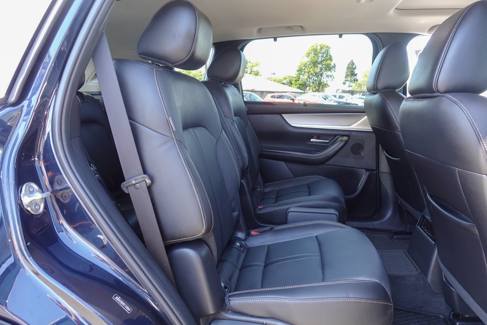 Certified 2024 MAZDA CX-90 3.3 Turbo w/ Preferred Plus AWD/4WD image 16