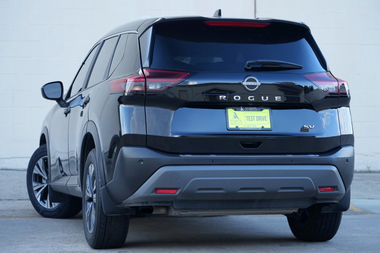 Used 2023 Nissan Rogue SV w/ SV Premium B Package FWD image 5