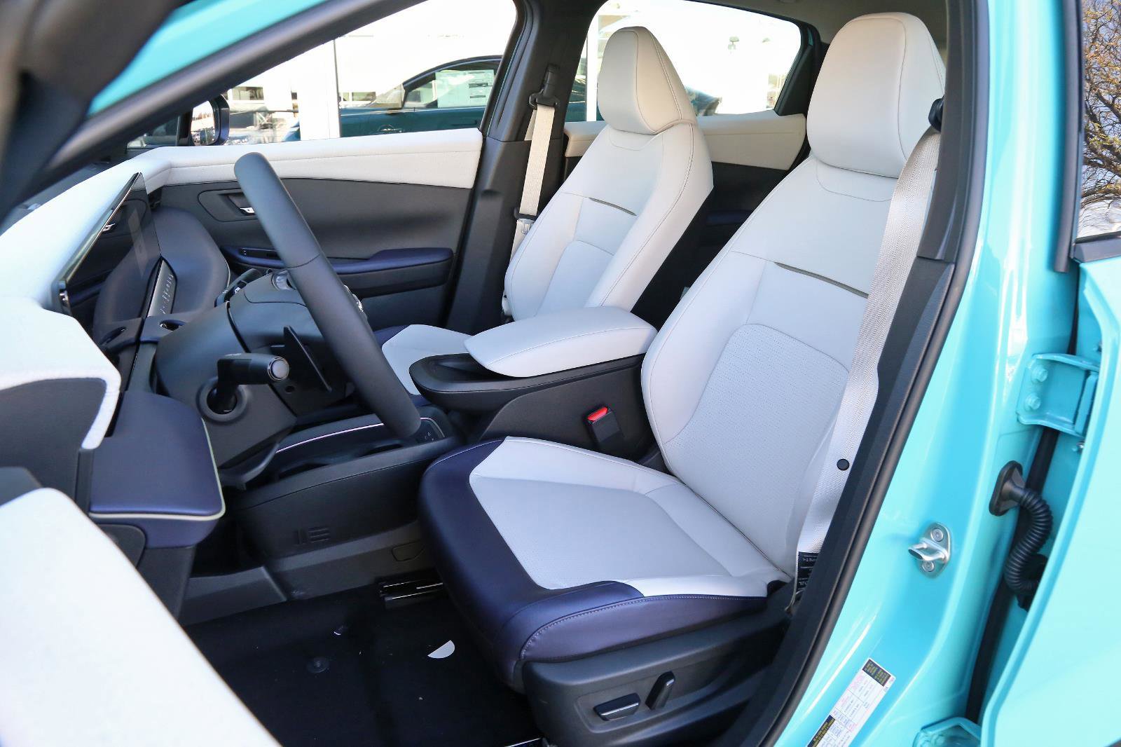 New 2026 Nissan Leaf SV+ image 3