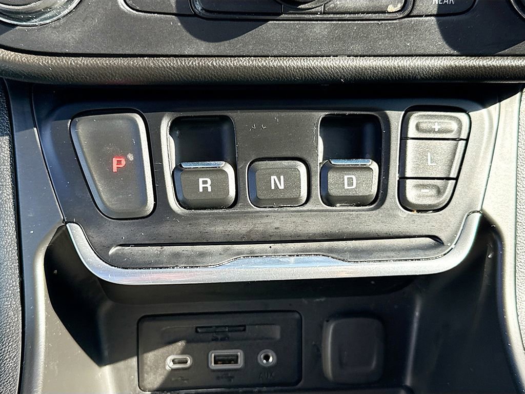 Used 2020 GMC Terrain Denali w/ Denali Premium Package image 38