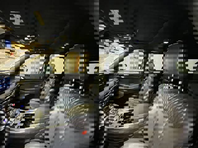 Used 2023 Hyundai Palisade Calligraphy image 23