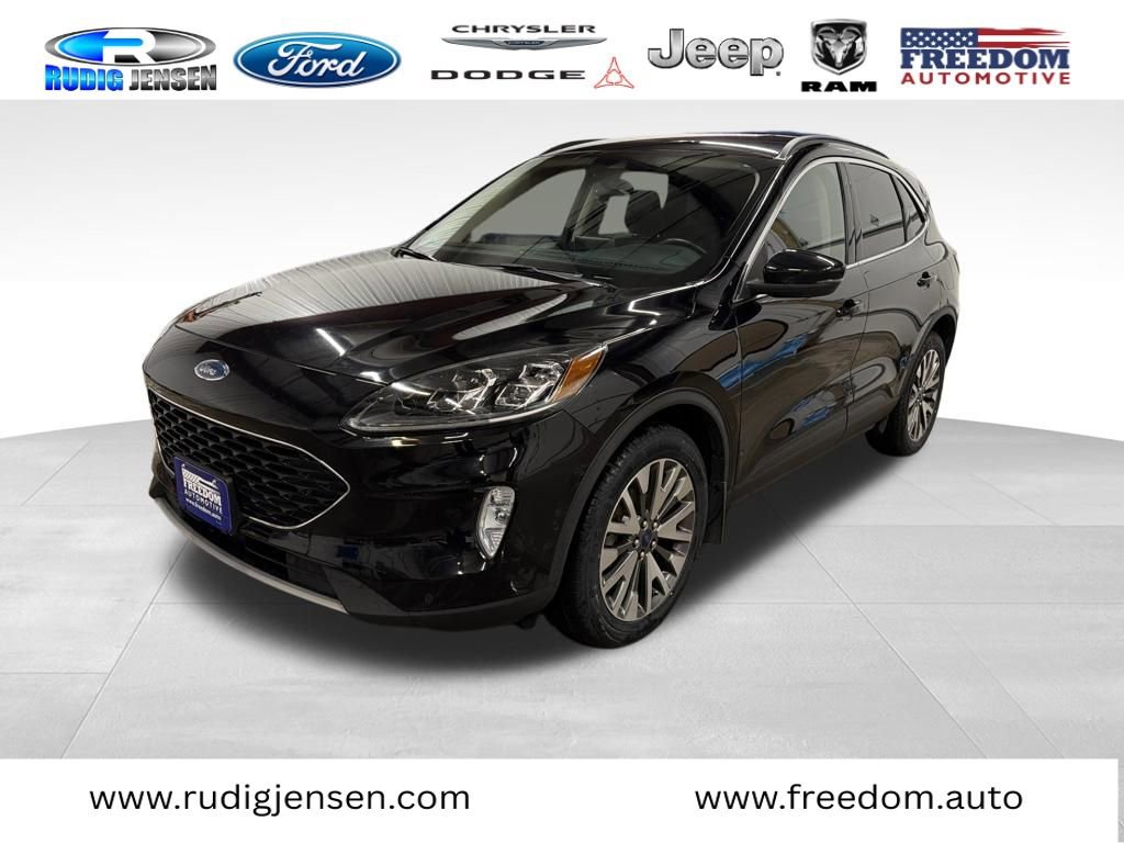 Used 2020 Ford Escape Titanium image 6