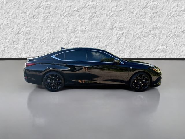 Used 2024 Lexus ES 300h F Sport w/ Accessory Package (Z2) FWD image 2