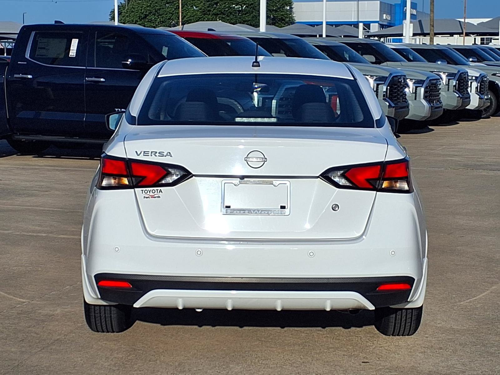 Used 2024 Nissan Versa S w/ Trunk Package FWD image 8