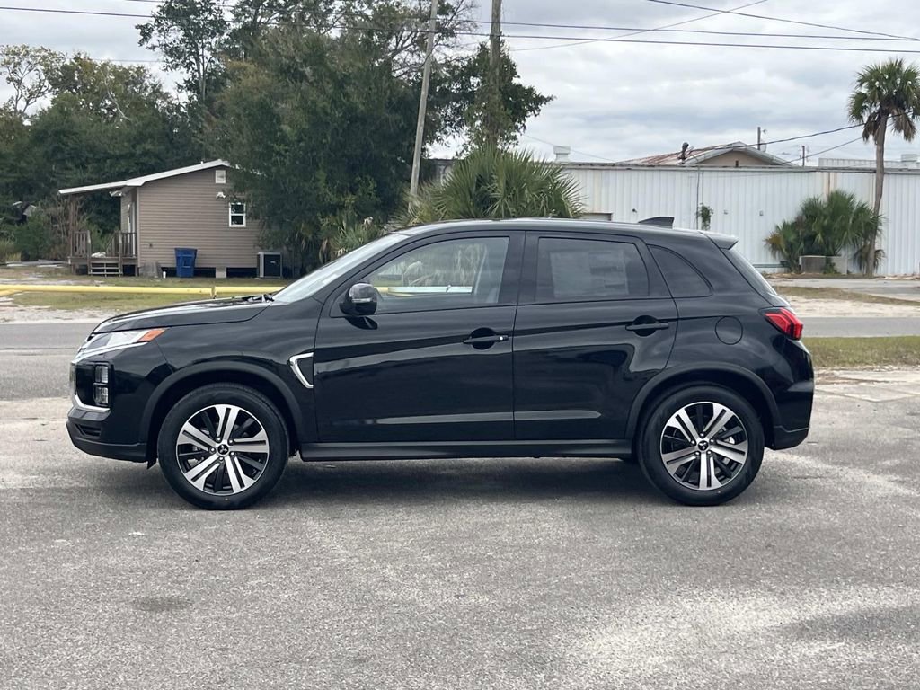 New 2026 Mitsubishi Outlander Sport SE image 2