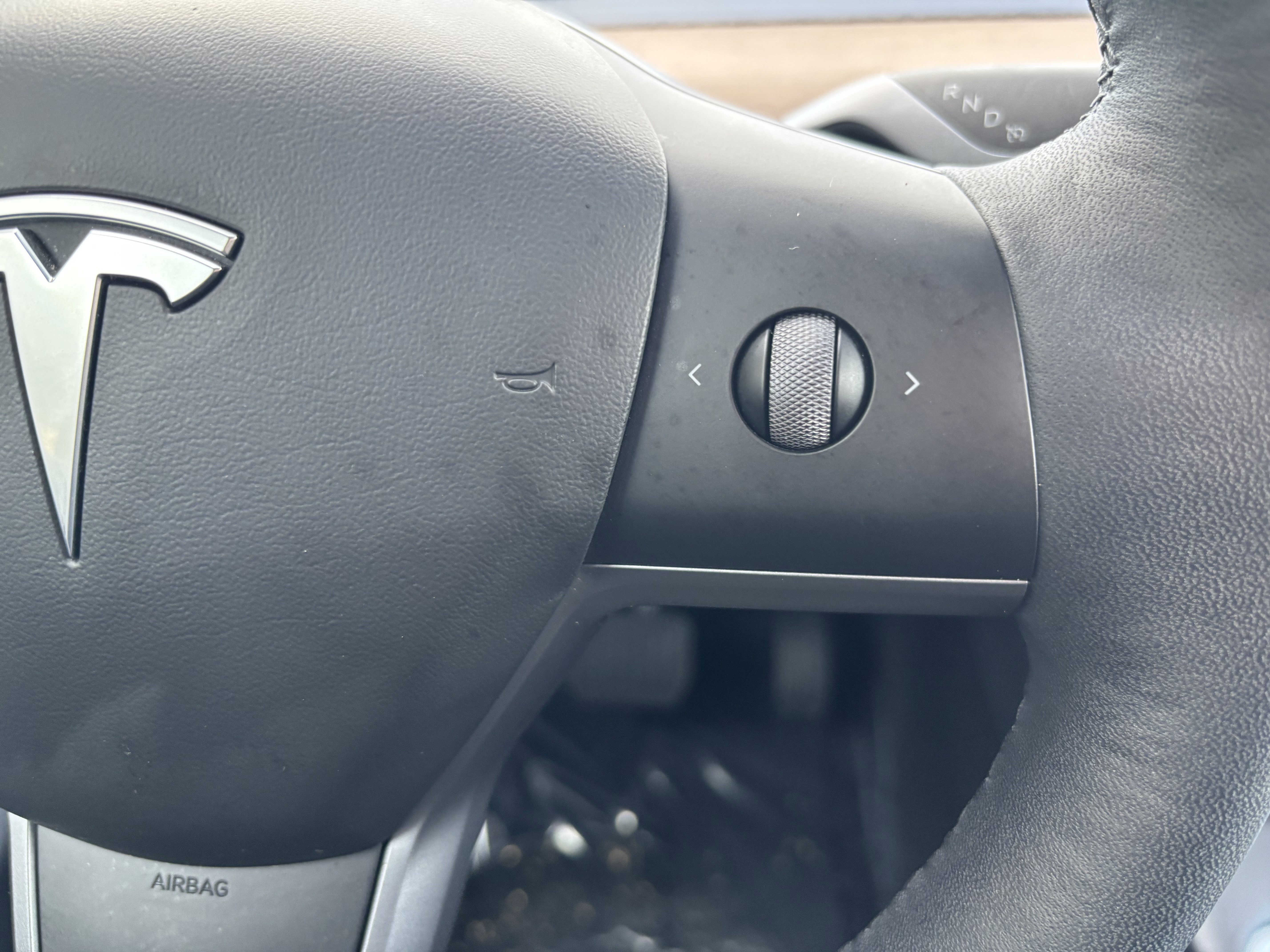 Used 2021 Tesla Model Y Long Range image 15