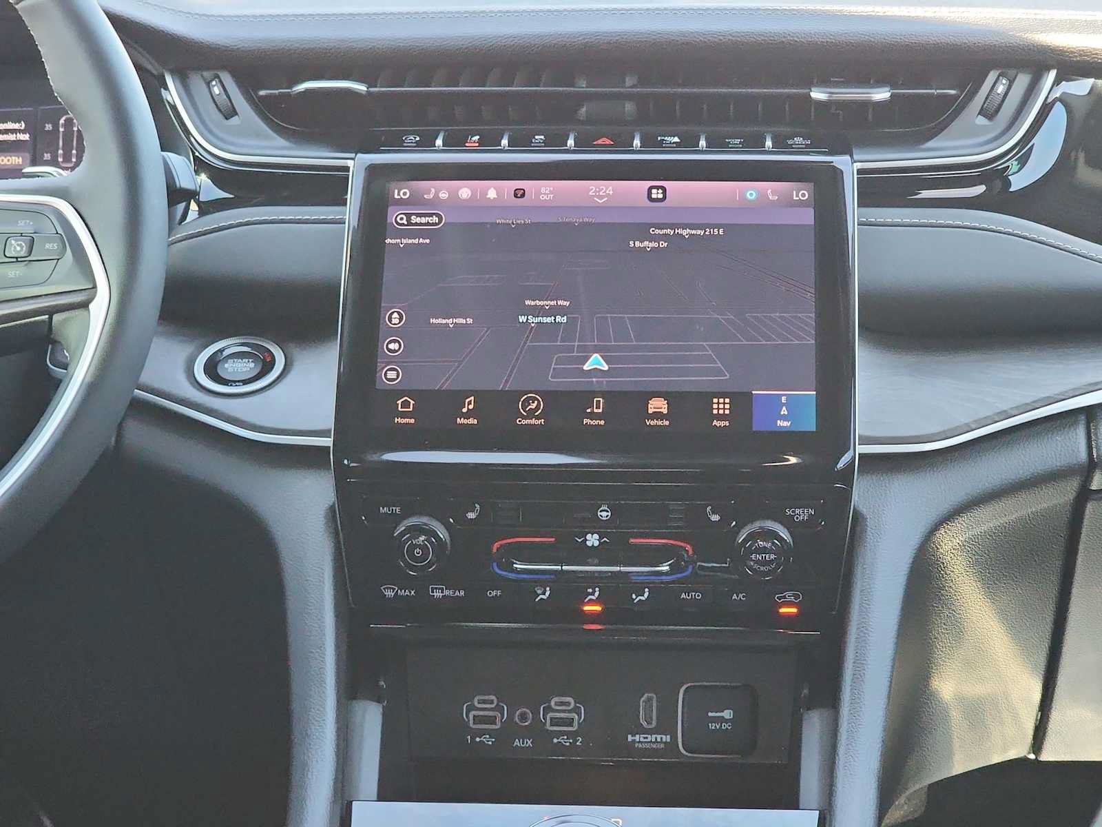 Used 2024 Jeep Grand Cherokee L Limited RWD image 19