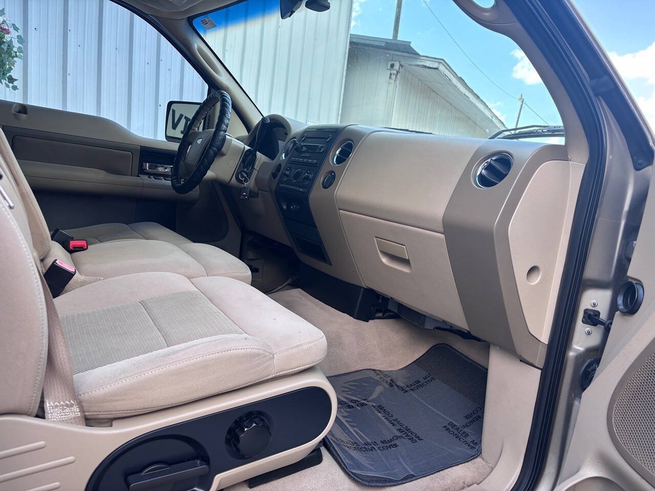 Used 2004 Ford F150 XLT RWD image 9
