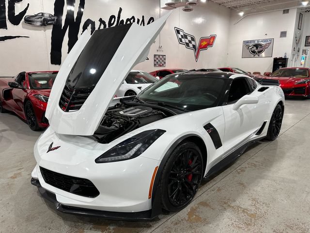 Used 2016 Chevrolet Corvette Z06 w/ Z07 Performance Package RWD image 27
