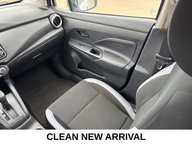 Used 2025 Nissan Versa S image 16