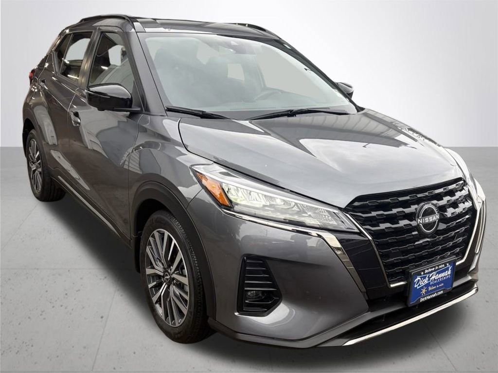 Certified 2023 Nissan Kicks SR image 6