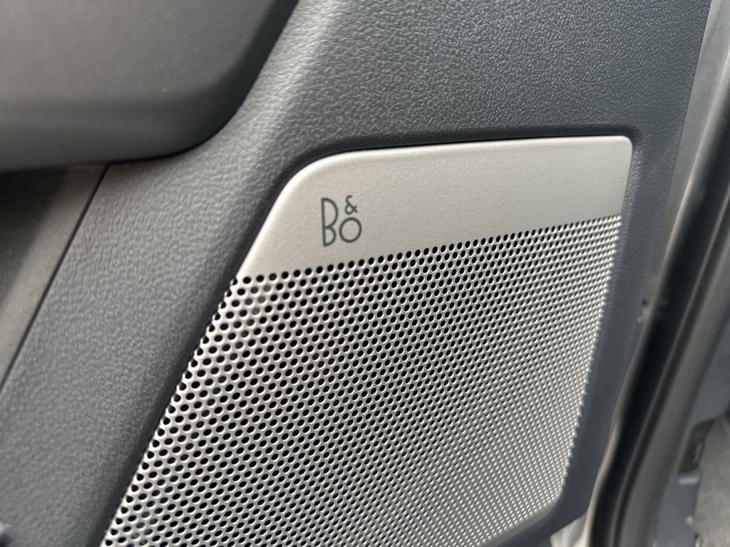 New 2026 Ford F250 Lariat w/ Black Appearance Package image 11