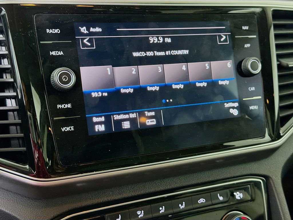 Used 2019 Volkswagen Atlas SEL FWD image 17
