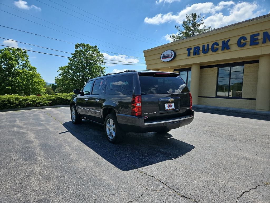 Used 2010 Chevrolet Suburban LTZ AWD/4WD image 3