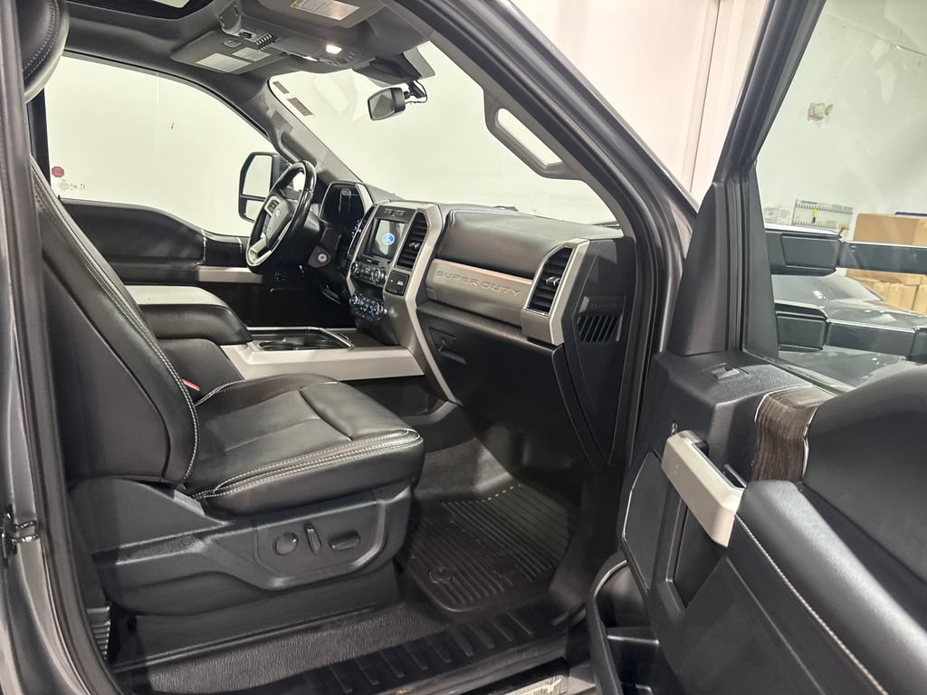 Used 2021 Ford F250 Lariat AWD/4WD image 22