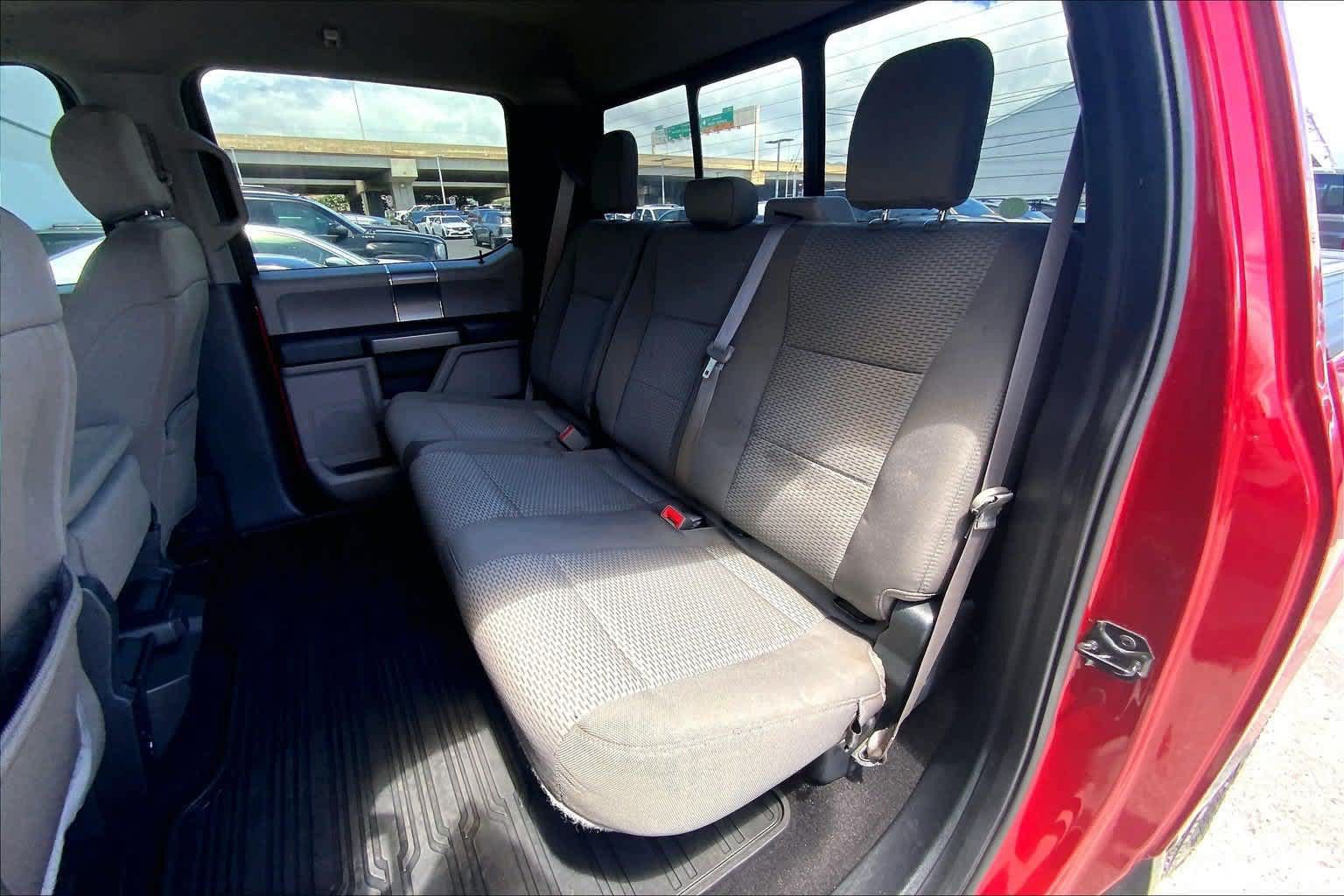 Used 2020 Ford F150 XLT w/ Equipment Group 302A Luxury AWD/4WD image 29