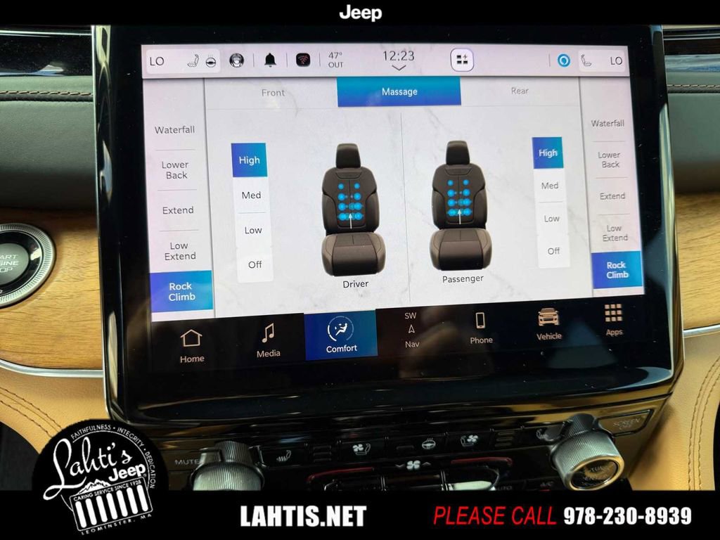 Used 2023 Jeep Grand Cherokee L Summit image 32