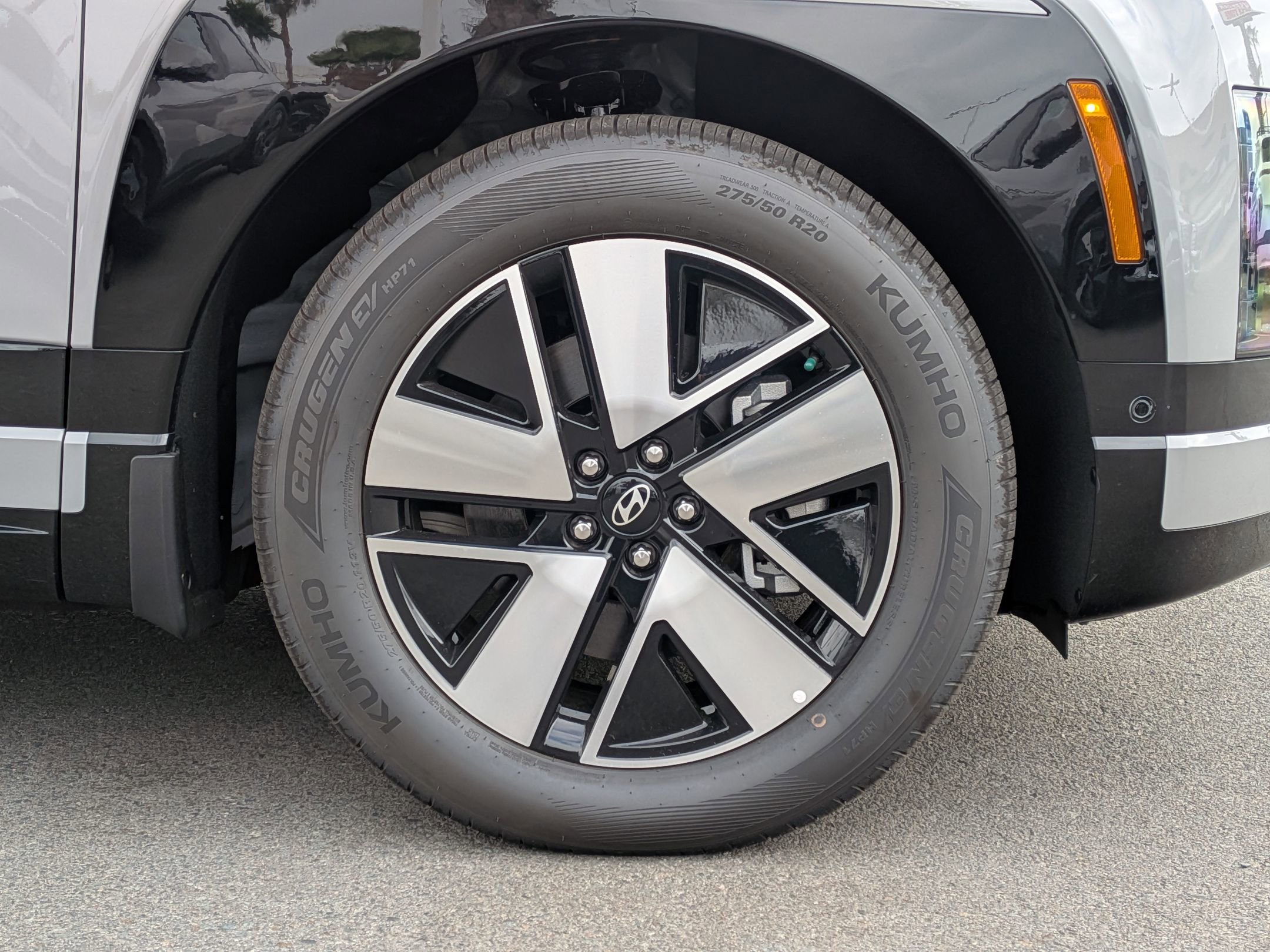 New 2026 Hyundai Ioniq 9 SEL image 7