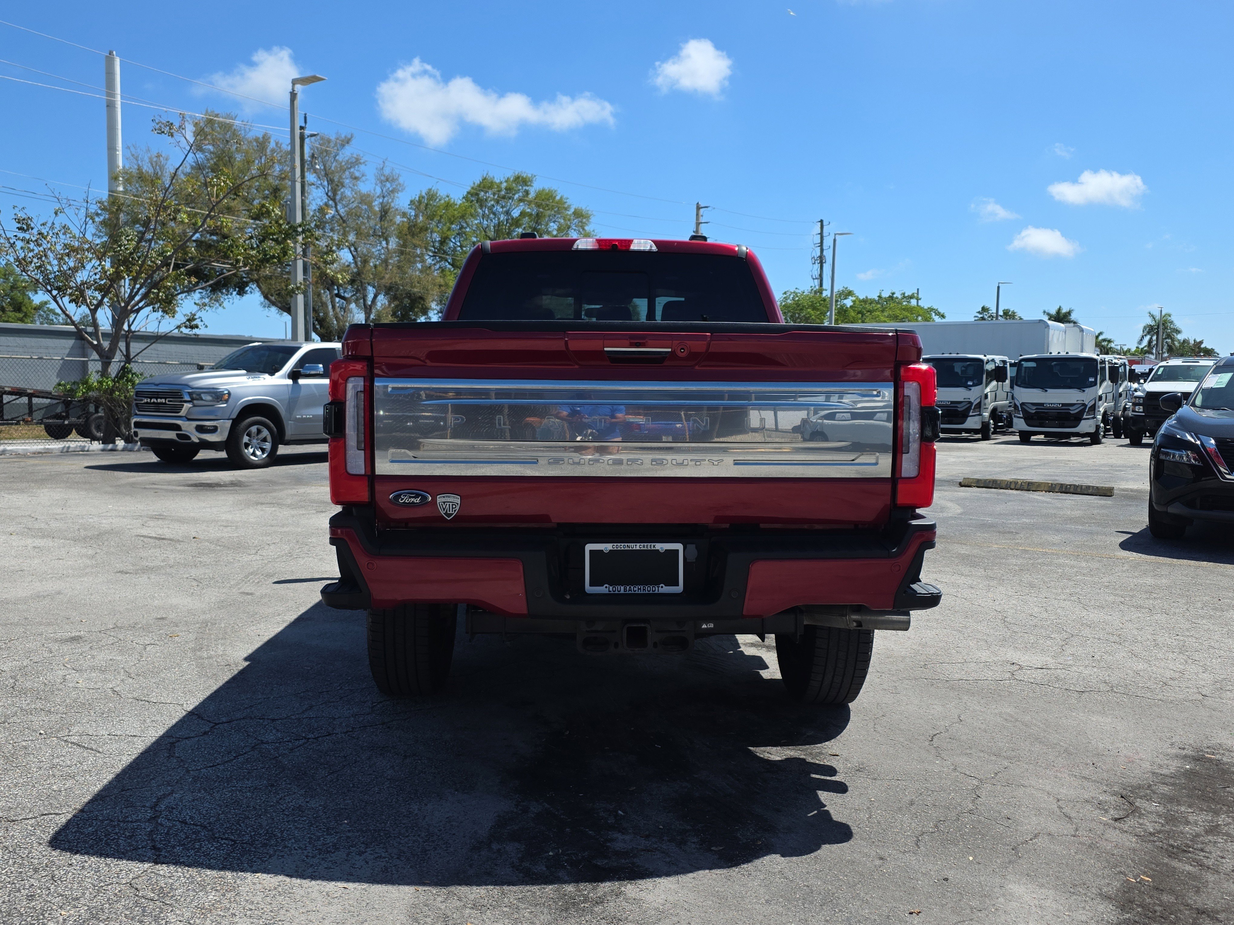 Used 2024 Ford F350 Platinum w/ FX4 Off-Road Package image 6