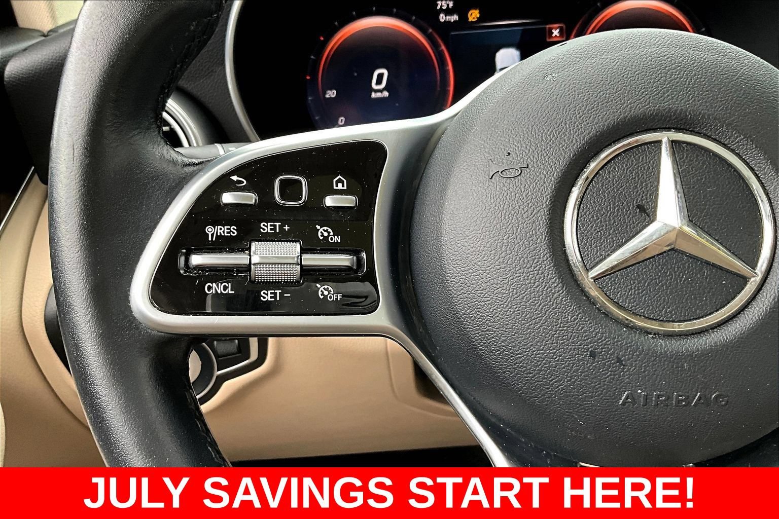 Used 2021 Mercedes-Benz GLC 300 4MATIC image 14