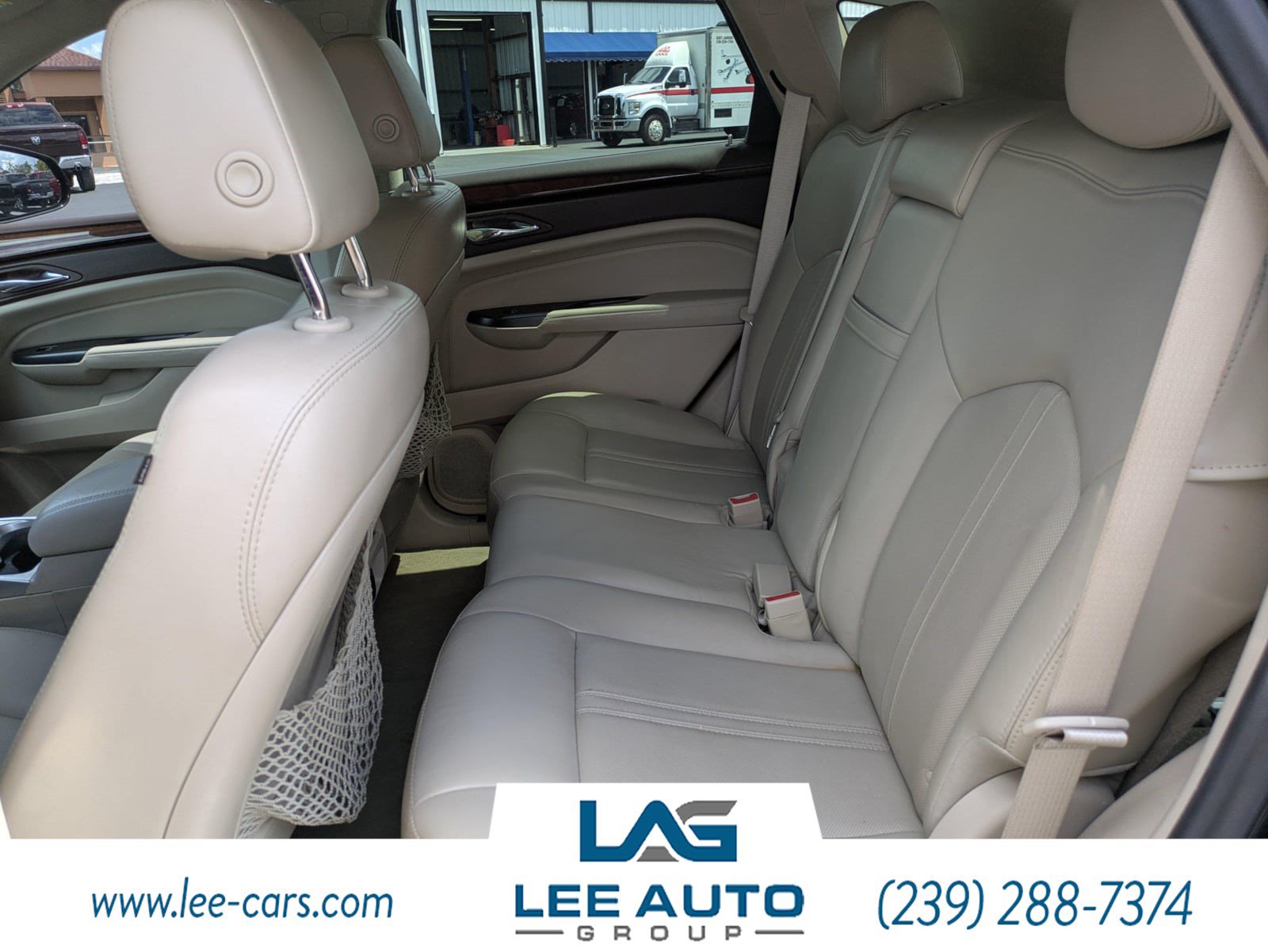 Used 2015 Cadillac SRX Luxury w/ Driver Awareness Package FWD image 12