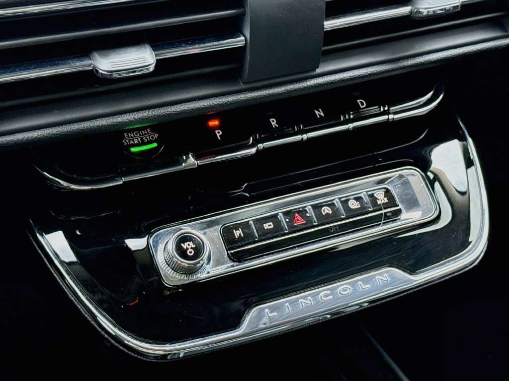 Used 2023 Lincoln Corsair FWD image 20