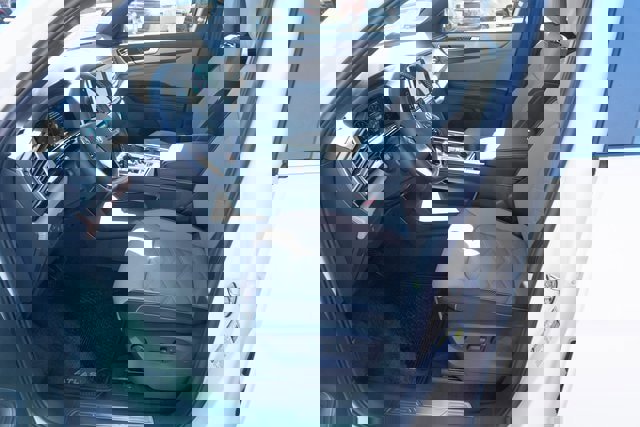 New 2026 Volkswagen Atlas Cross Sport SE image 17