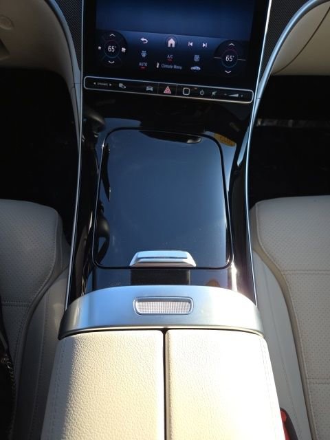 Used 2025 Mercedes-Benz C 300 4MATIC Sedan image 18