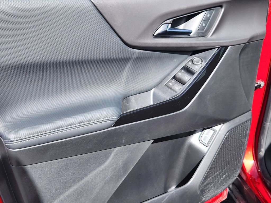 New 2026 Chevrolet Equinox LT w/ Convenience Package II image 11