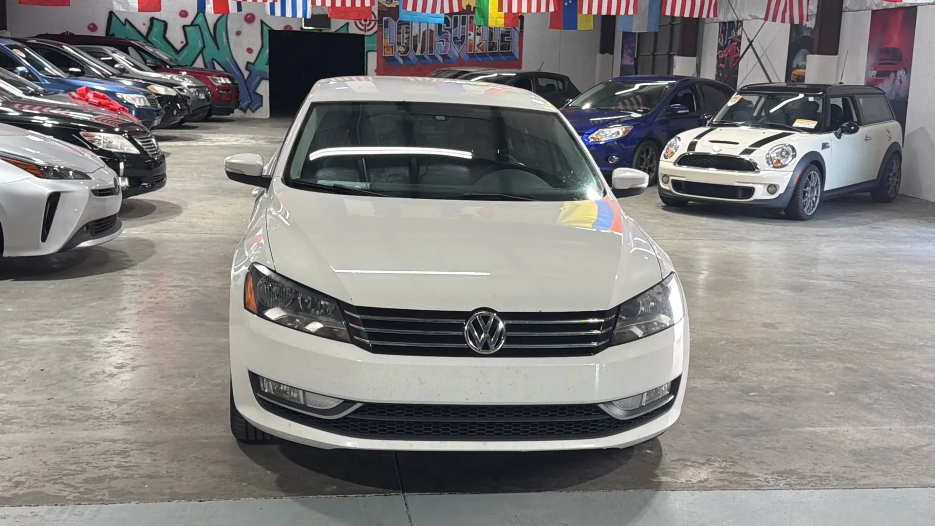 Used 2015 Volkswagen Passat 1.8T Limited Edition FWD image 2