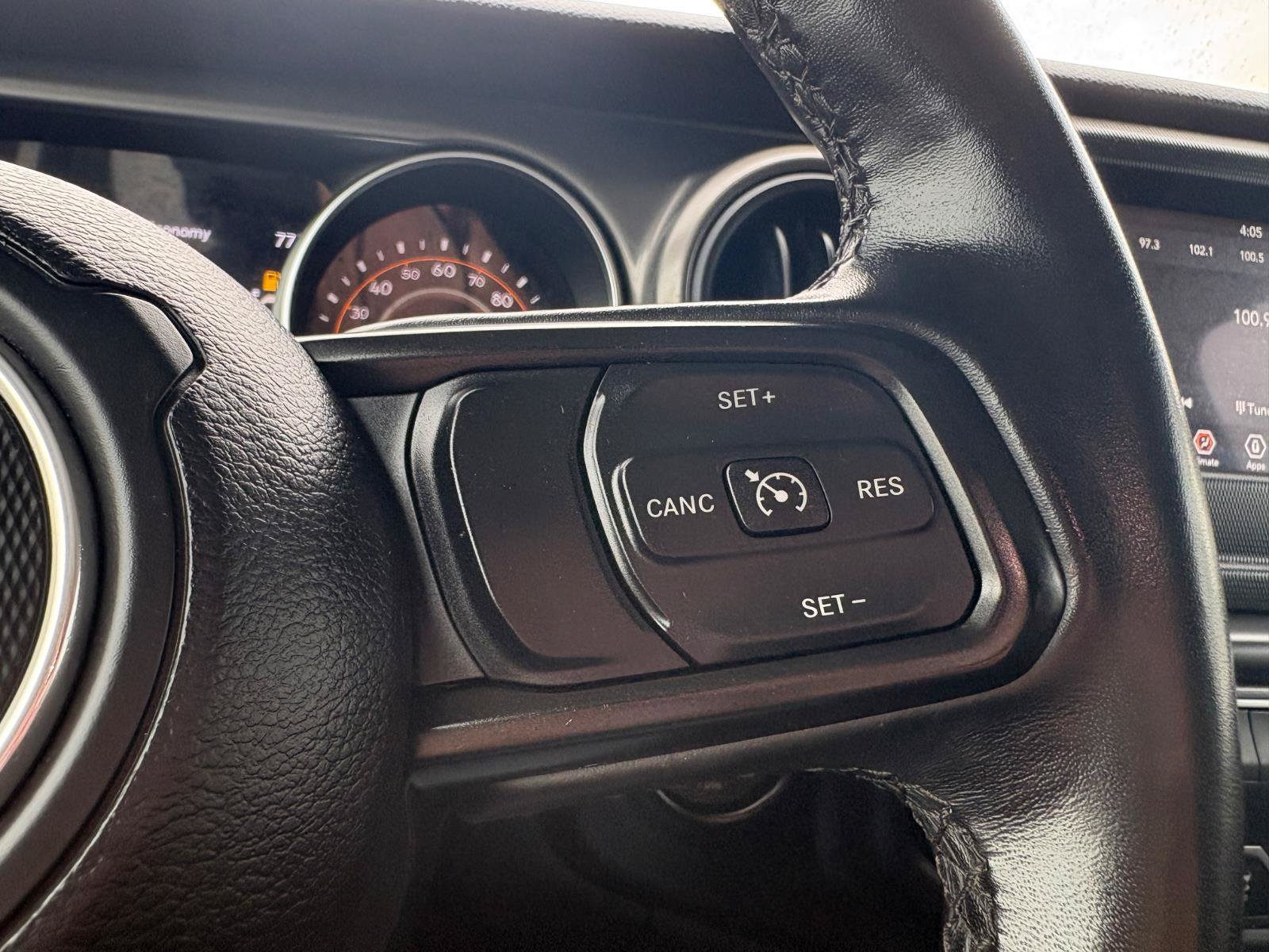 Used 2022 Jeep Wrangler Unlimited Sport AWD/4WD image 36