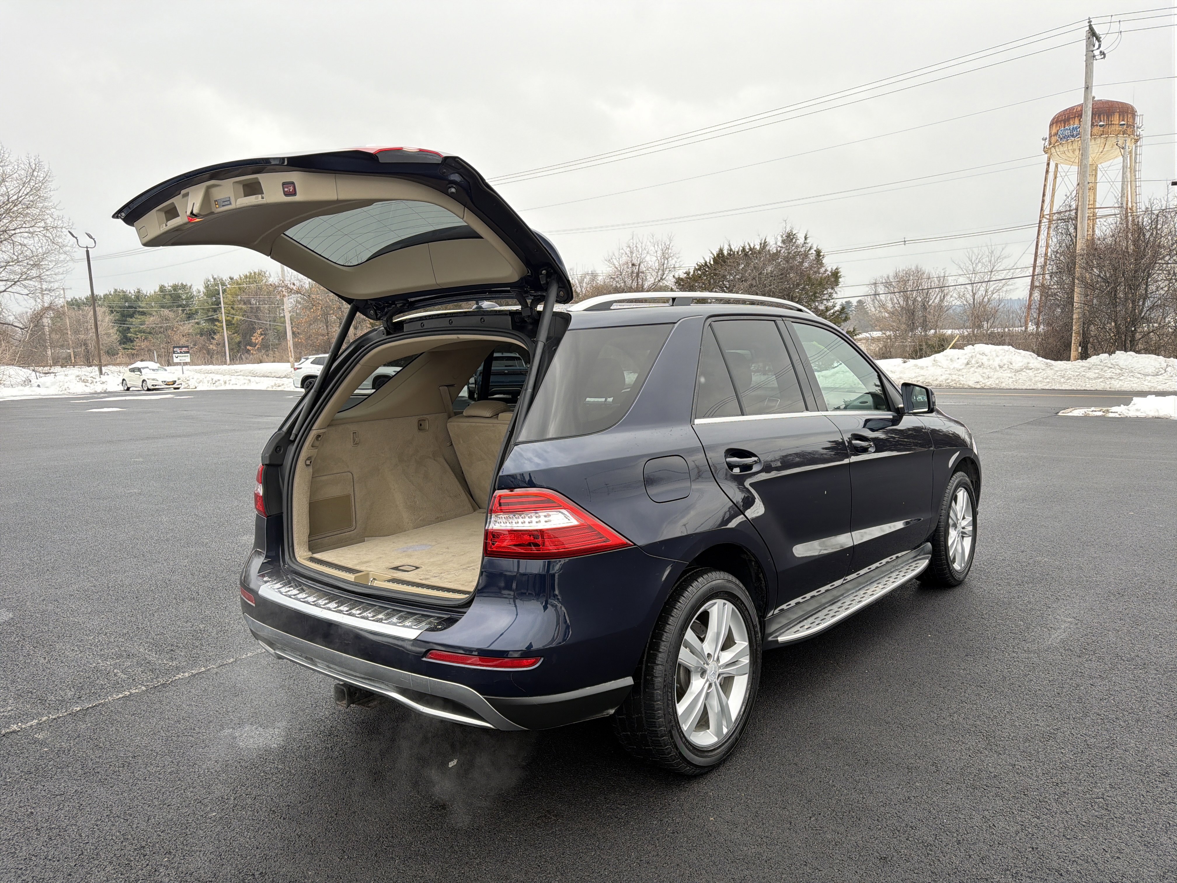 Used 2014 Mercedes-Benz ML 350 4MATIC image 32
