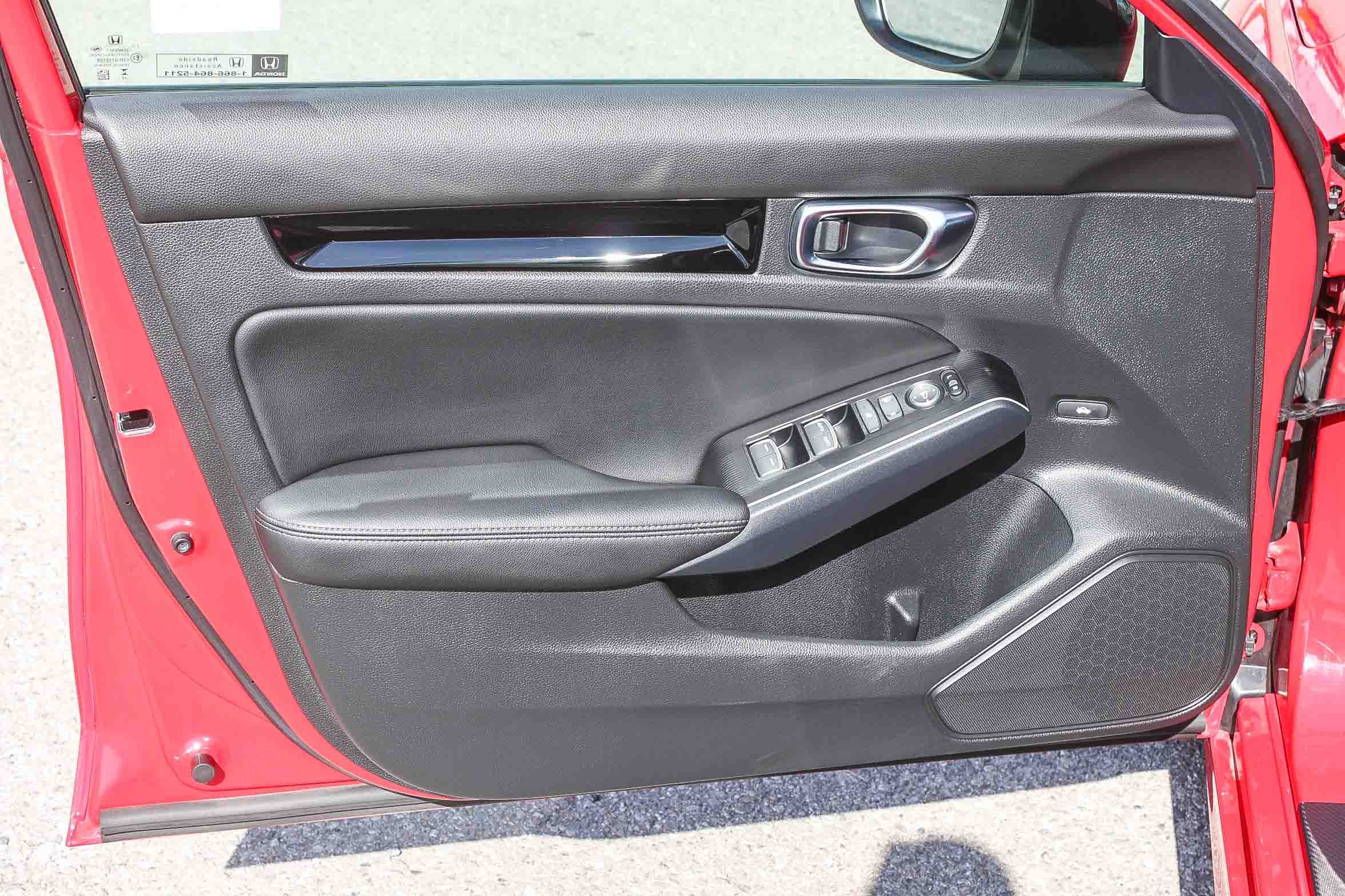 Certified 2025 Honda Civic Sport Touring image 22