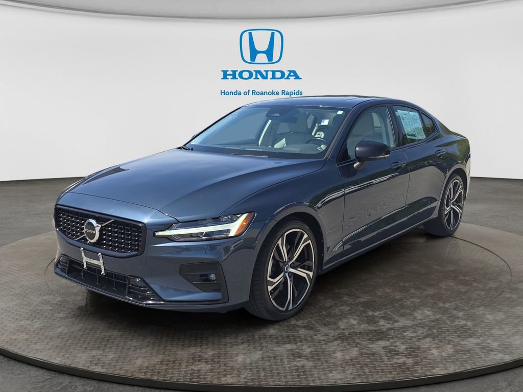 Used 2024 Volvo S60 B5 Core FWD video 1