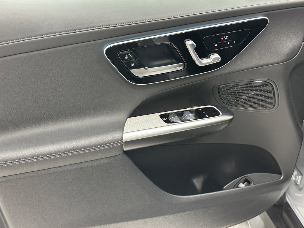 Certified 2024 Mercedes-Benz GLC 300 4MATIC image 10