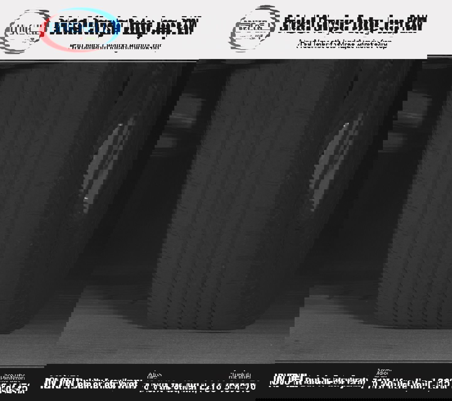 Used 2023 GMC Acadia SLE image 12